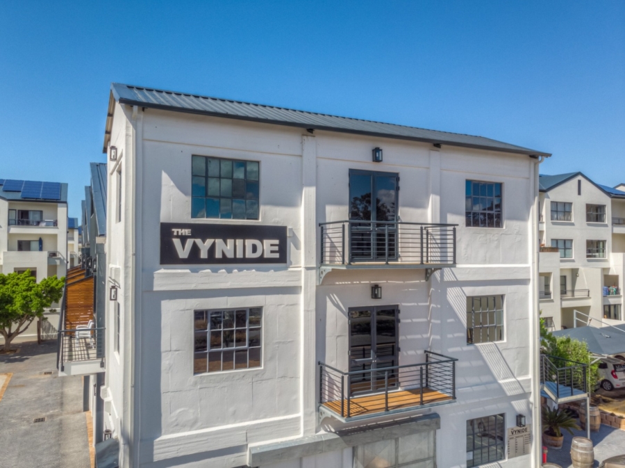 To Let 2 Bedroom Property for Rent in Paardevlei Western Cape